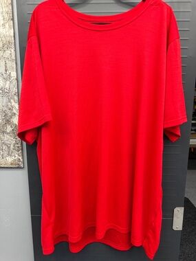 Nike Red Short Sleeve Crew Neck Tee